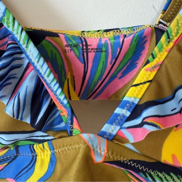 5 For $50🔥 NWOT Aerie Tropical Floral Ruffle Longline Bikini Top S - Picture 7 of 8